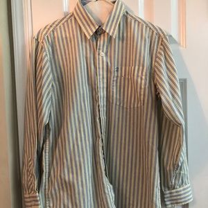 Boys size L(14-16) Izod dress shirt